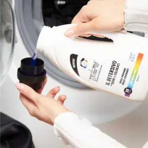 Перилен препарат за тъмни и цветни дрехи